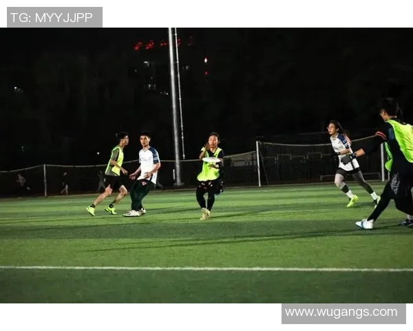 成都飞盘队在城市马拉松积分榜上以53分高居榜首展现强劲实力 成都飞盘队在城市马拉松积分榜上以53分高居榜首展现强劲实力